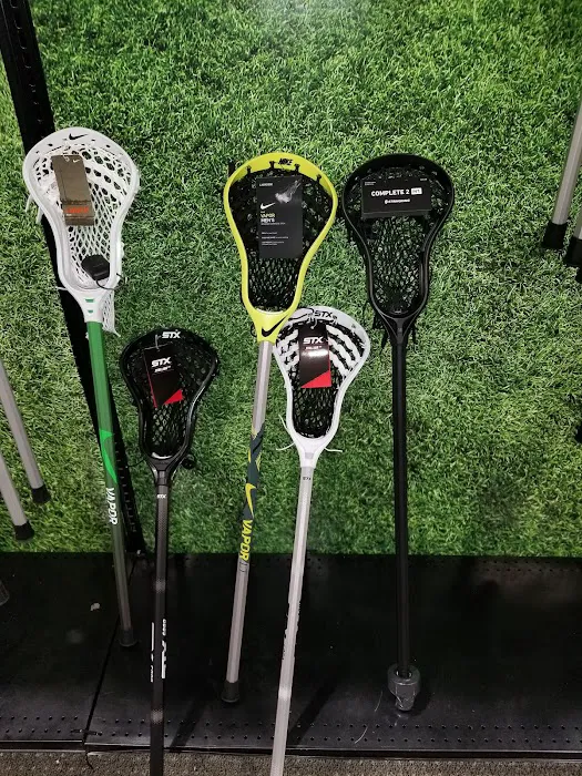DICK'S Sporting Goods Picture 6