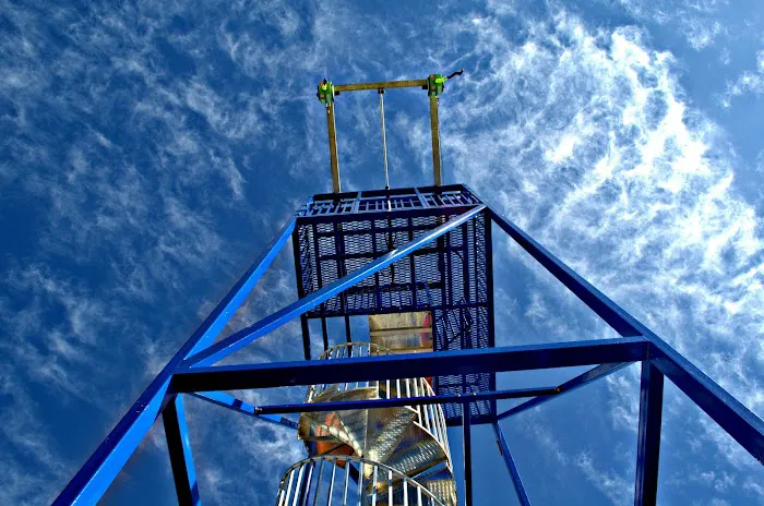 Vertical Reality Picture 2