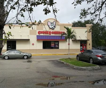Chuck E. Cheese