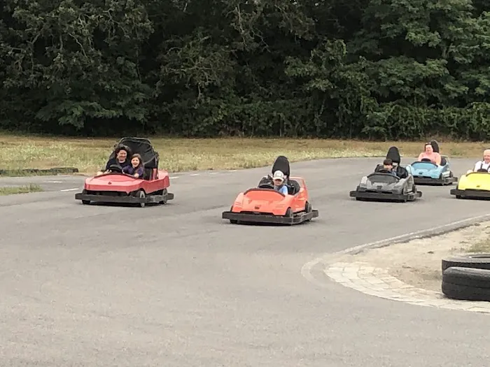Bud's Go-Karts Picture 2