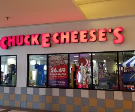 Chuck E. Cheese