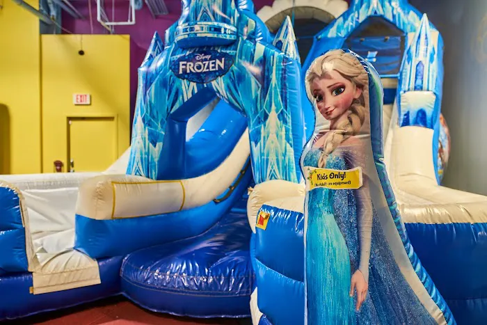 Inflatable Wonderland Picture 6