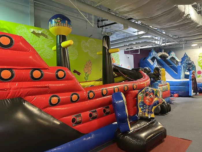 Inflatable Wonderland Picture 5