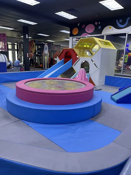 Airtopia Adventure Park - San Antonio Picture 2