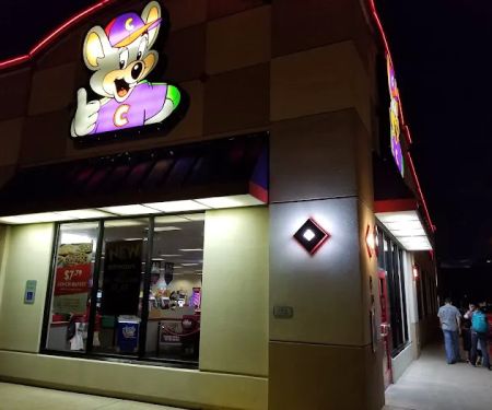 Chuck E. Cheese