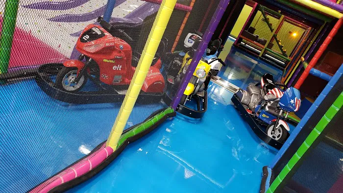 Kids Empire San Antonio Park North Picture 4