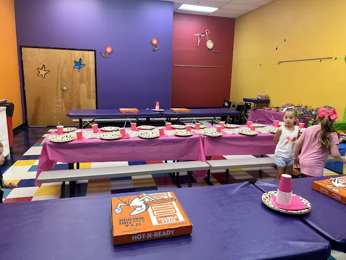 Pump It Up San Antonio NW Kids Birthdays and More Picture 2