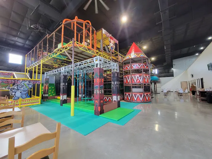 Ground Control Trampoline Park San Antonio Picture 3