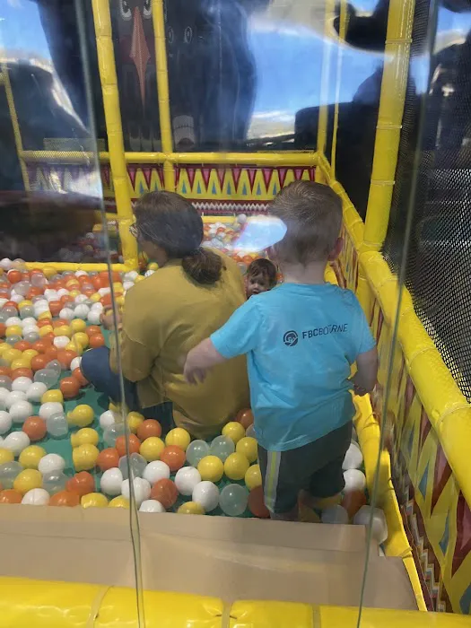 Ground Control Trampoline Park San Antonio Picture 8