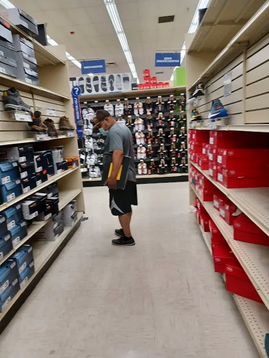 Academy Sports + Outdoors Picture 2