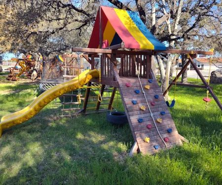 Rainbow Play Systems of Texas