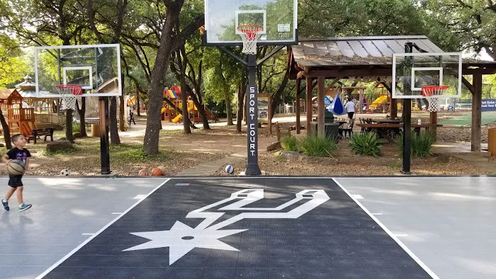 Rainbow Play Systems of Texas Picture 8