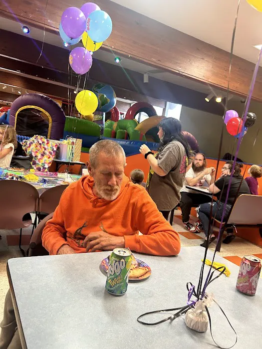 J.U.M.P.S. Indoor Bounce House & Party Zone Picture 9