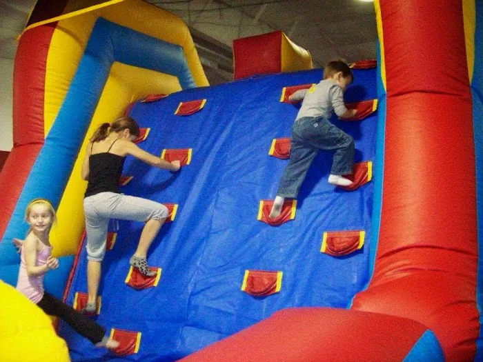 Gymnastic Academy North Picture 3