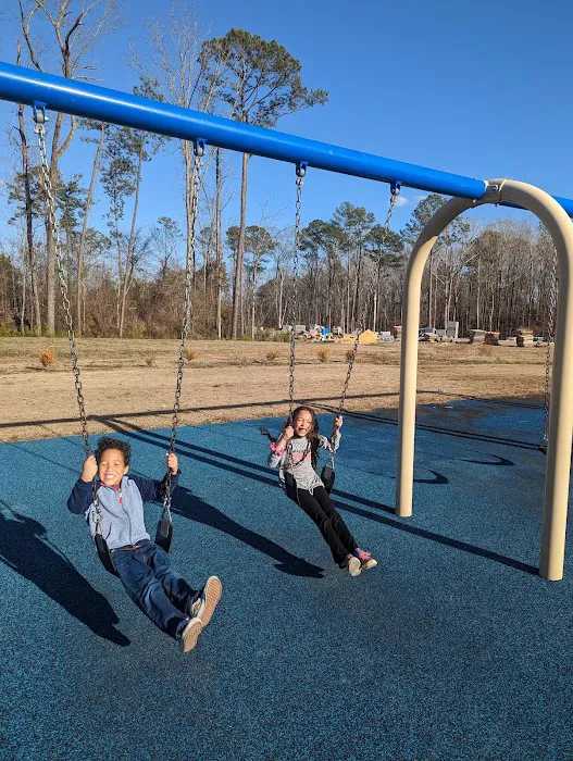 Melrose Park Playground & Splashpad Picture 3