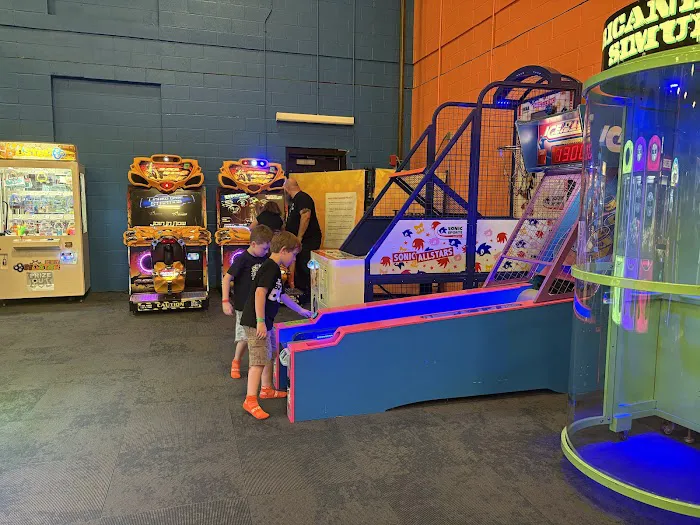 Sky Zone Trampoline Park Picture 5