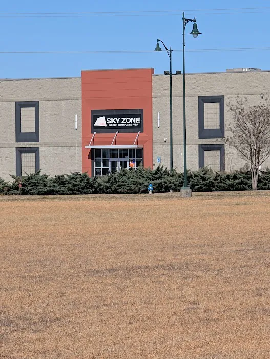 Sky Zone Trampoline Park Picture 4