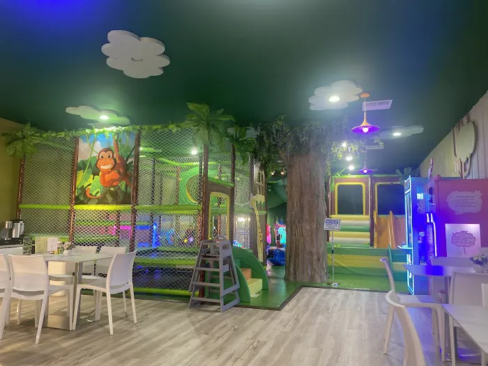 Kids Jungle House Picture 2