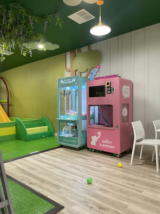Kids Jungle House Picture 10