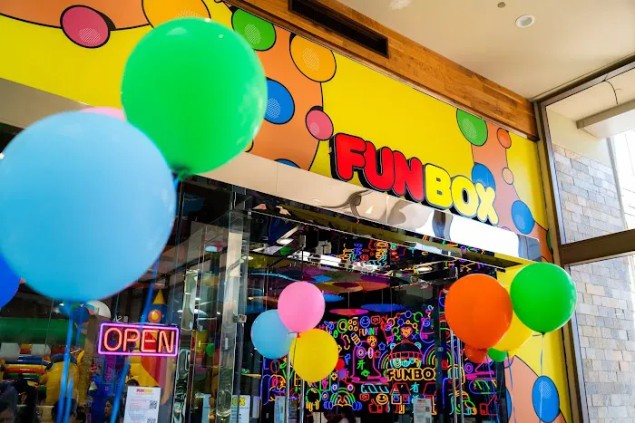 FUNBOX LOS ANGELES - ARCADIA Picture 3