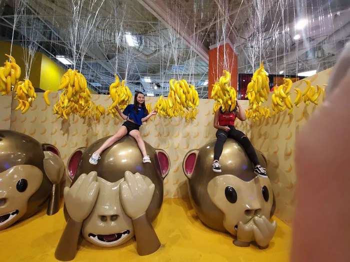 FUNBOX LOS ANGELES - ARCADIA Picture 7