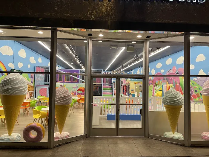 World of Candy Land Indoor Playground Picture 6