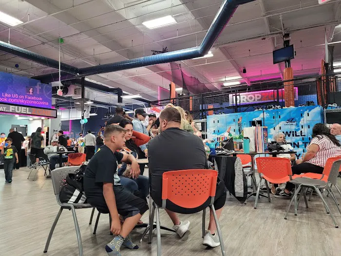 Sky Zone Trampoline Park Picture 5
