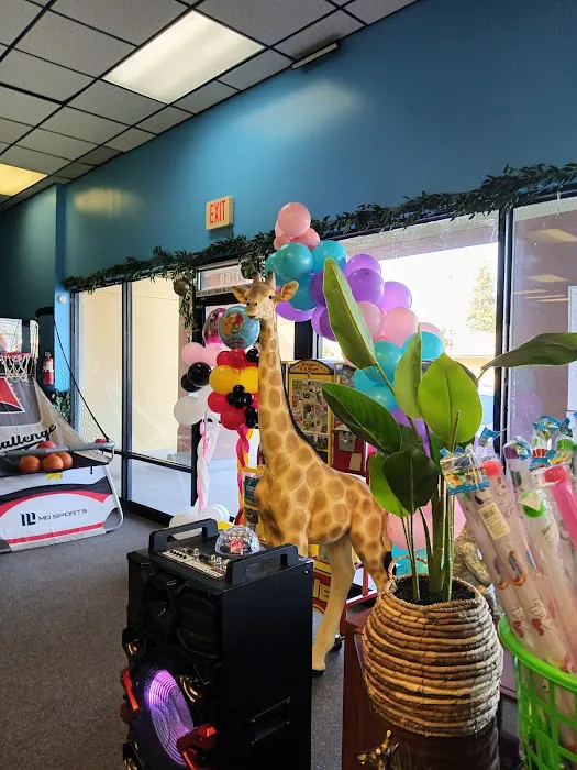 JUMPER'S JUNGLE NORWALK Picture 7