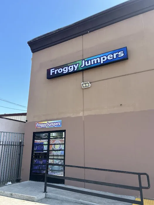 Froggy Jumpers Indoor Park Picture 2