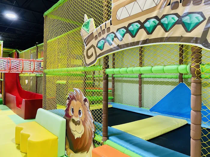 Jump Jungle Kids Indoor Playground Picture 3