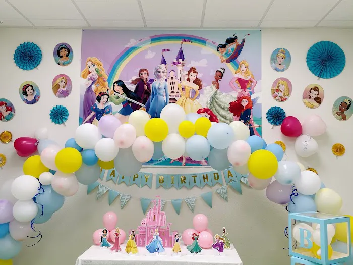 Jump Jungle Kids Indoor Playground Picture 1