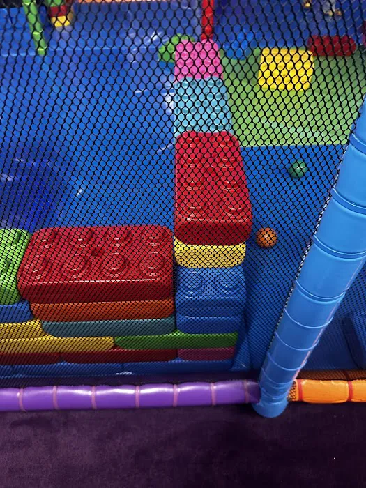 Kids Empire Covina Picture 10
