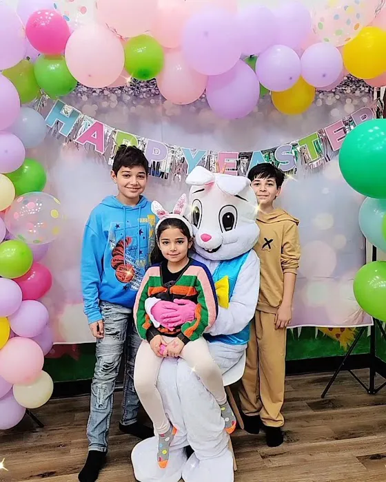 Play & Beyond Fun Zone Picture 8