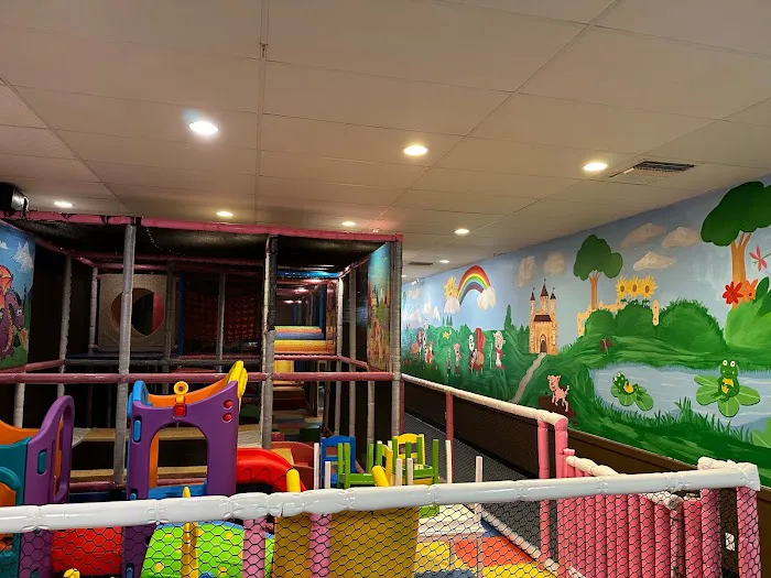Stay and Play Picture 10