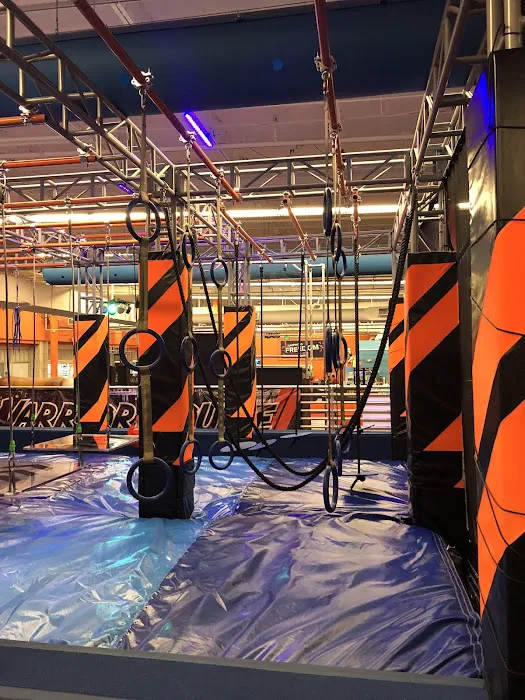 Sky Zone Trampoline Park Picture 4