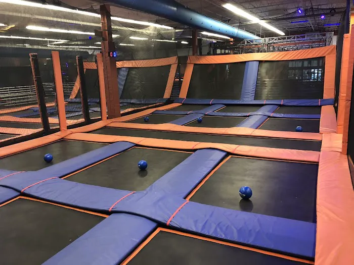 Sky Zone Trampoline Park Picture 2