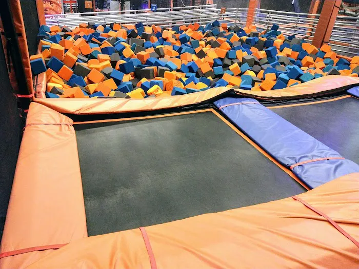 Sky Zone Trampoline Park Picture 8