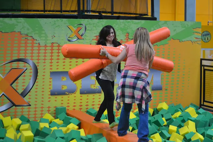 Sky Zone Trampoline Park Picture 4