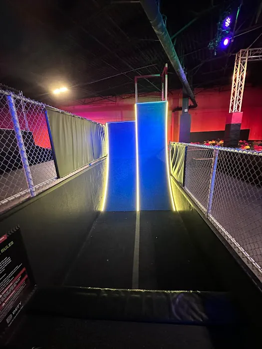 Sky Zone Trampoline Park Picture 10