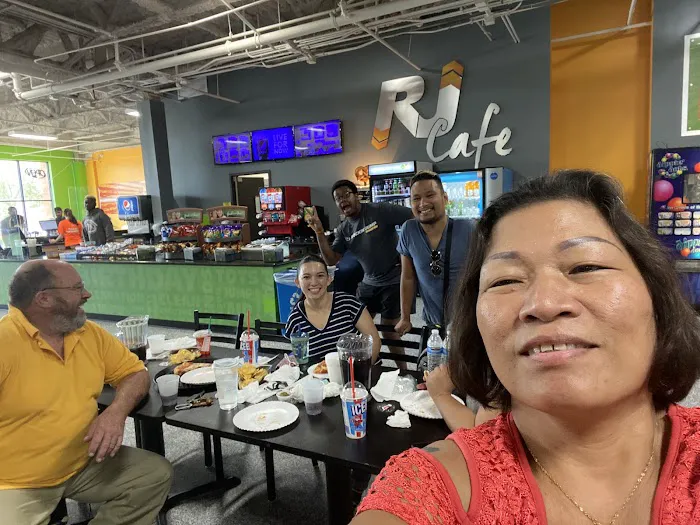 Sky Zone Trampoline Park Picture 4
