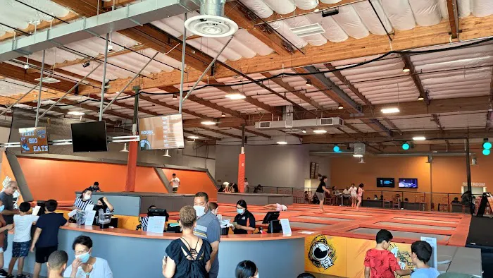 Big Air Trampoline Park Picture 2