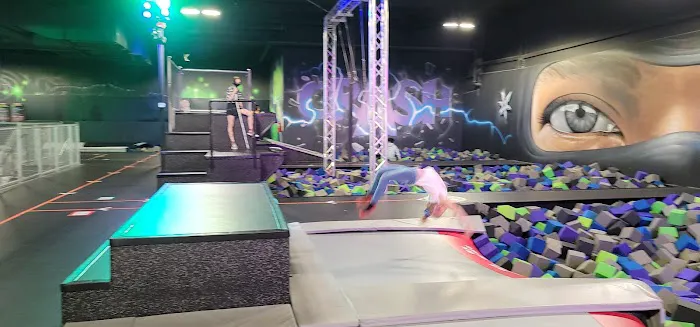 Sky Zone Trampoline Park Picture 9