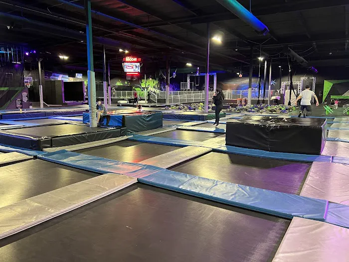 Sky Zone Trampoline Park Picture 10