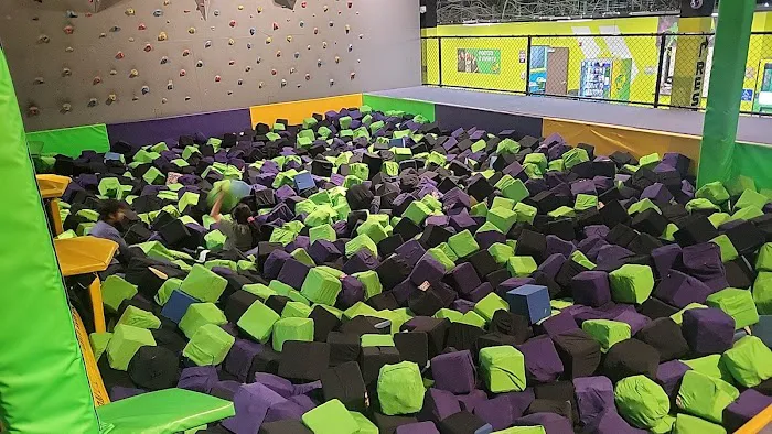 Get Air Trampoline Park Picture 1