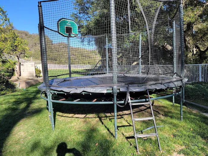 Swings N' Things Picture 4