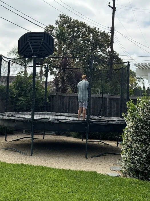 Swings N' Things Picture 6