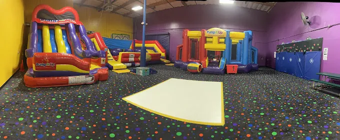 Pump It Up Lake Forest Kids Birthday and More Picture 3