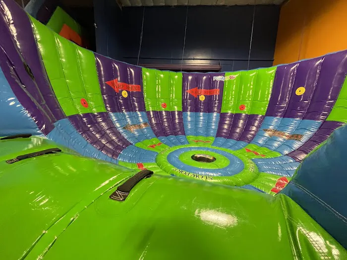 Pump It Up Lake Forest Kids Birthday and More Picture 7