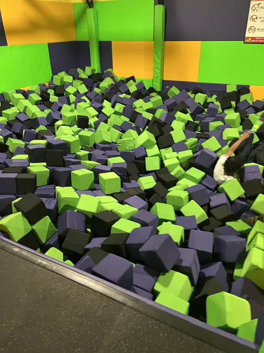 Get Air Trampoline Park Picture 2