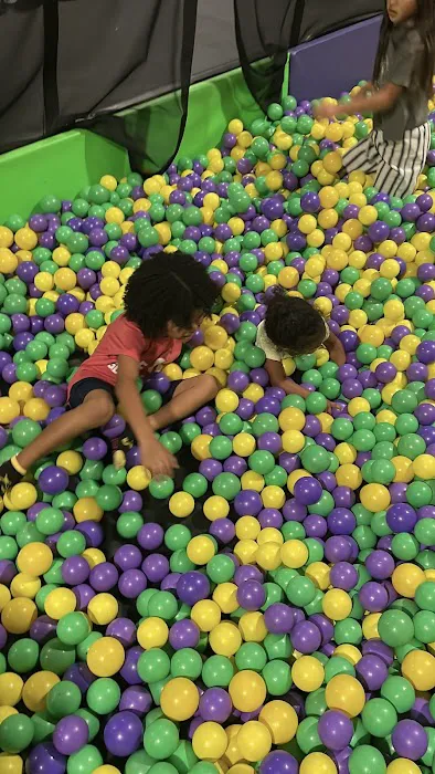 Get Air Trampoline Park Picture 5